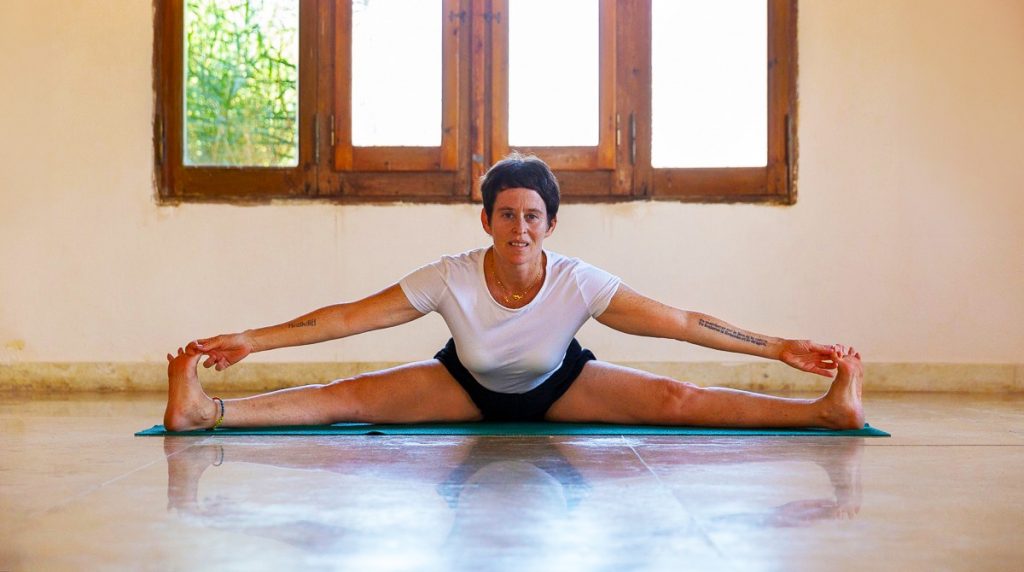 שירה מורה בסטודיו איינגאר קרית אונו